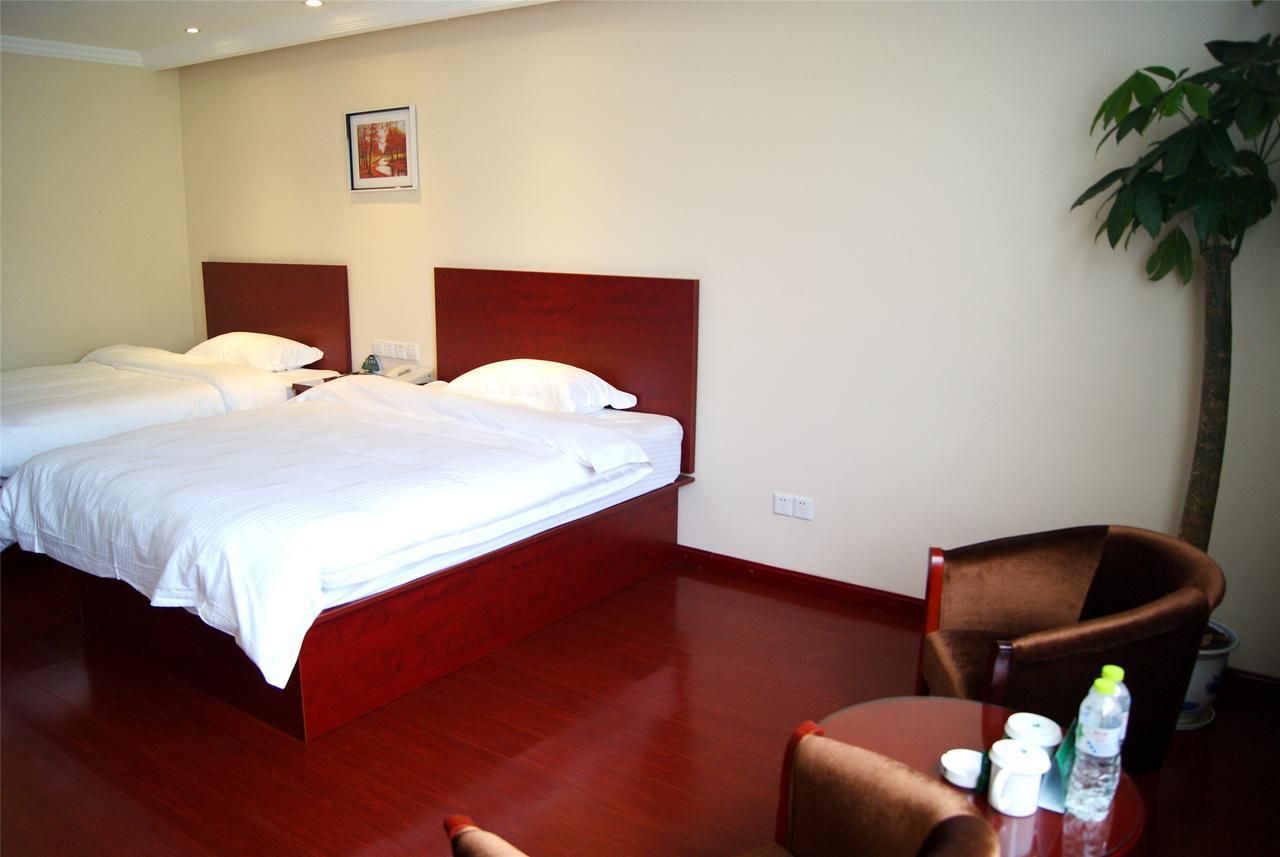טאי יואן Greentree Inn High Tech Changzhi Road Subway Station Business Hotel מראה חיצוני תמונה