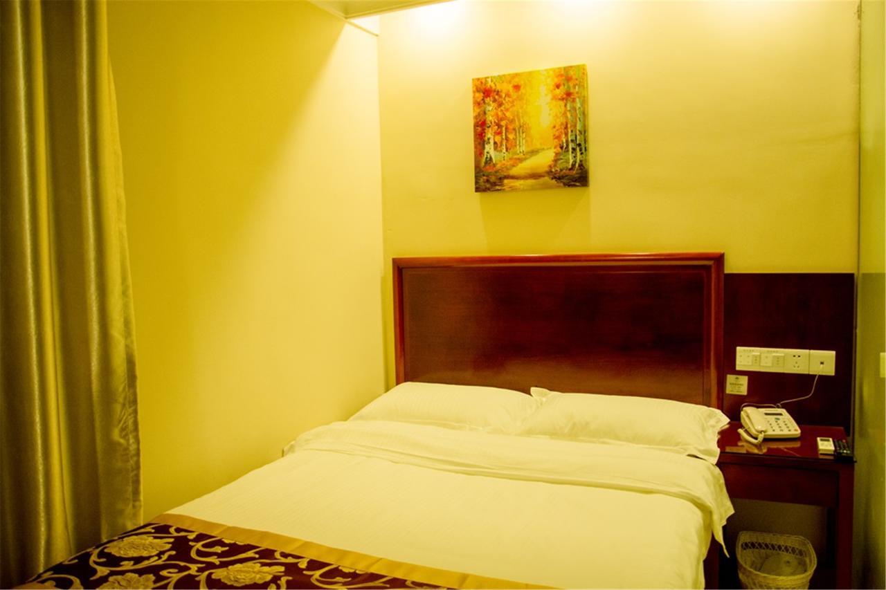 טאי יואן Greentree Inn High Tech Changzhi Road Subway Station Business Hotel מראה חיצוני תמונה